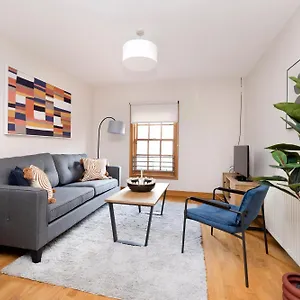 Apartment Joivy Bright And Cosy Flat Near The Scotland Gallery, Edinburgh
